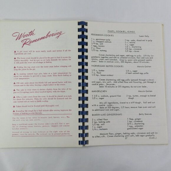 Woodrow Wilson School Book of Favorite Recipes Cook Book 75-76 San Leandro PTA - Picture 8 of 10